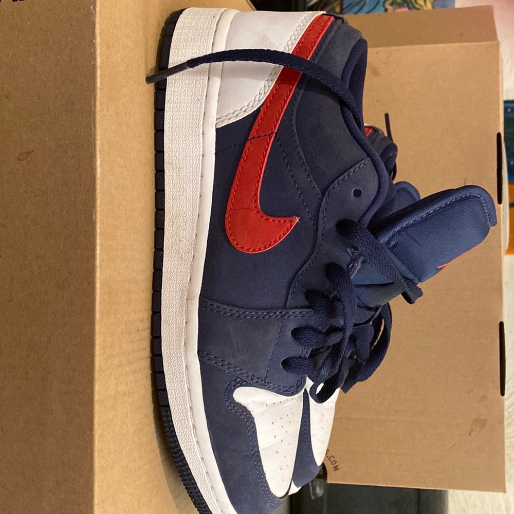 Jordan 1 Low size 4Y